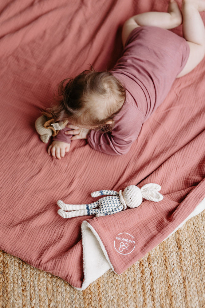 Organic muslin blanket