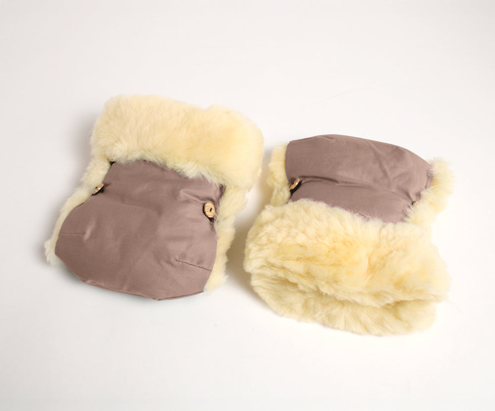 Lambskin stroller gloves